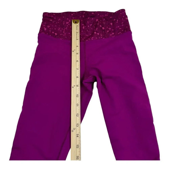 Lululemon Real Quick Tight leggings - Picture 8 of 9